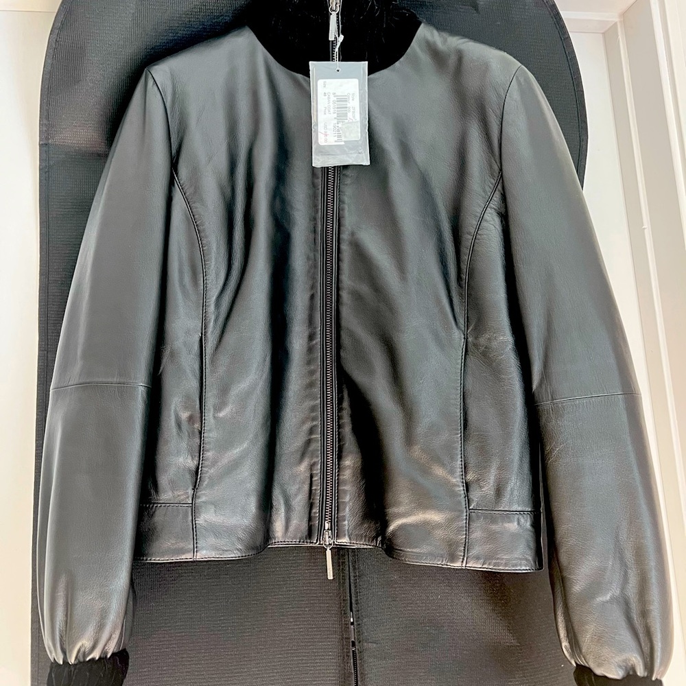 NWT Armani Jeans Luxury soft leather jacket. Short with velvet details.